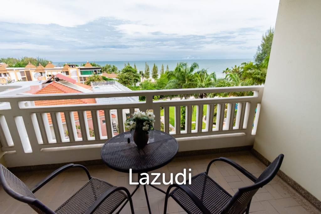 picture SPRINGFIELD : 2 Bed Beachfront Seaview Condo - 13/16
