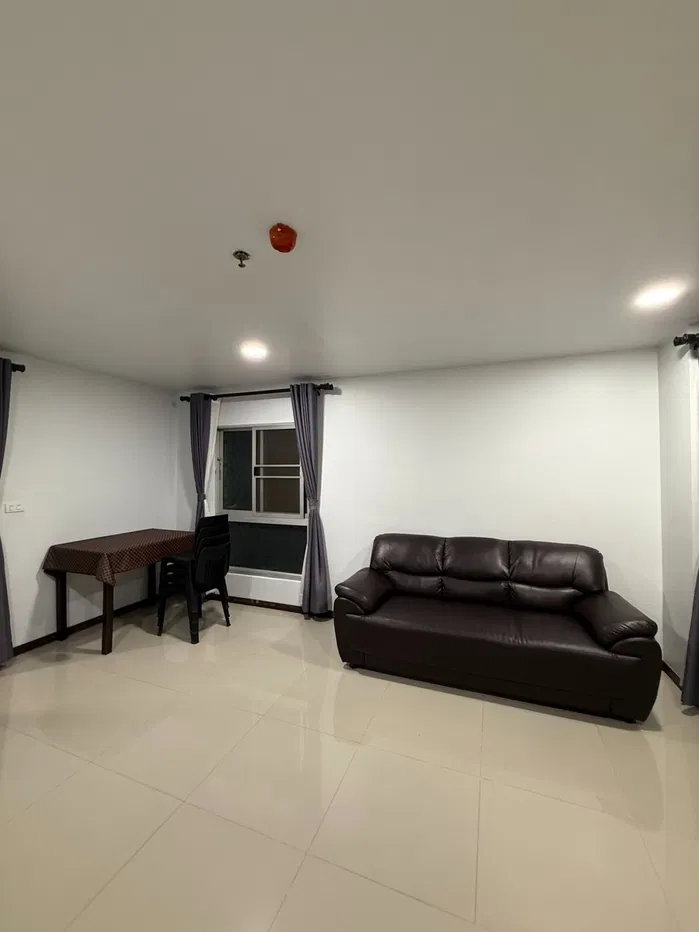 รูป ให้เช่าคอนโด รีเจ้นท์โฮม 7/2 บางนา พร้อมเครื่องใช้ไฟฟ้าเฟอร์นิเจอร์ครบ - รูปที่ 4/14