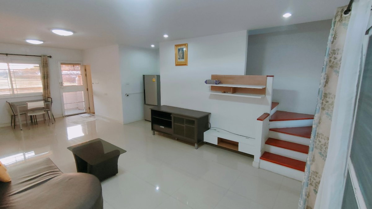 รูป *เช่า* 9,500.- ✔️ทาวน์โฮม ถาวรวิลล่า คลอง3 บ้านสวย เฟอร์ครบ พร้อมอยู่ 🆗 - รูปที่ 11/12