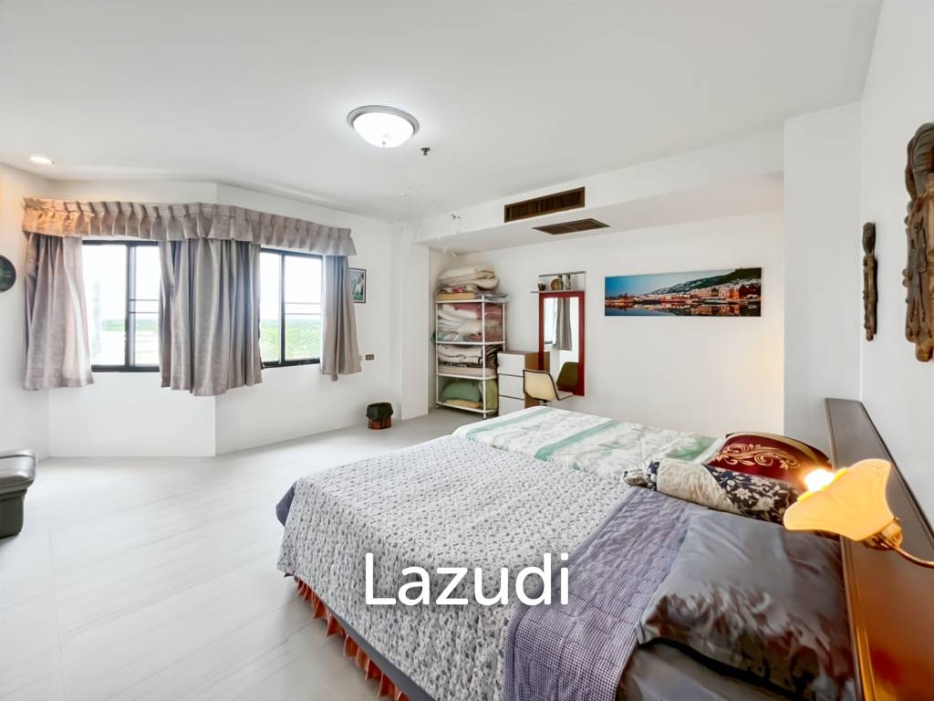 รูป คอนโดติดทะเล 2 ห้องนอนที่ Regent Villa Condo ชะอำ - รูปที่ 24/33