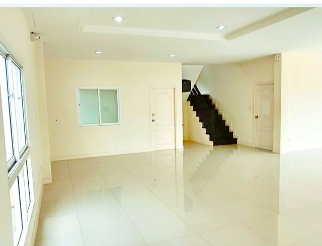 รูป บ้านเดี่ยว 2 ชั้น 3 นอน BTS คูคต 2.2 กม. 3 น้ำ ใกล้โลตัส ลำลูกกา-คลอง2 45 ตร.ว.เซียร์ รังสิต 1.5 กม. - รูปที่ 3/8