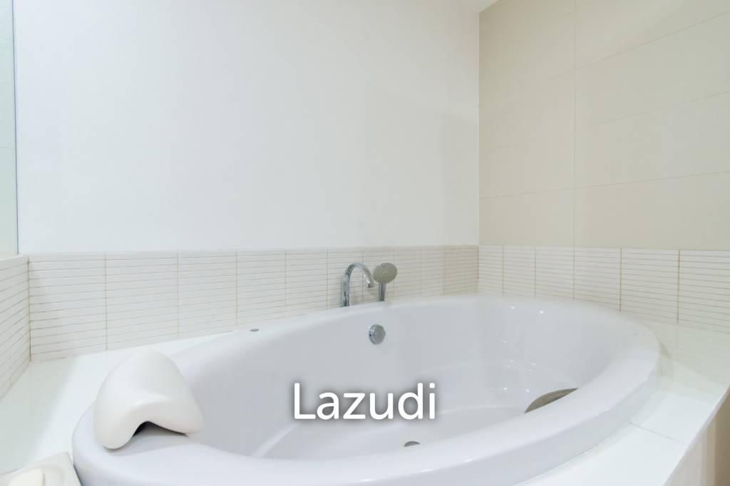 picture MALIBU : 2 Bed Pool View Condo - 16/23