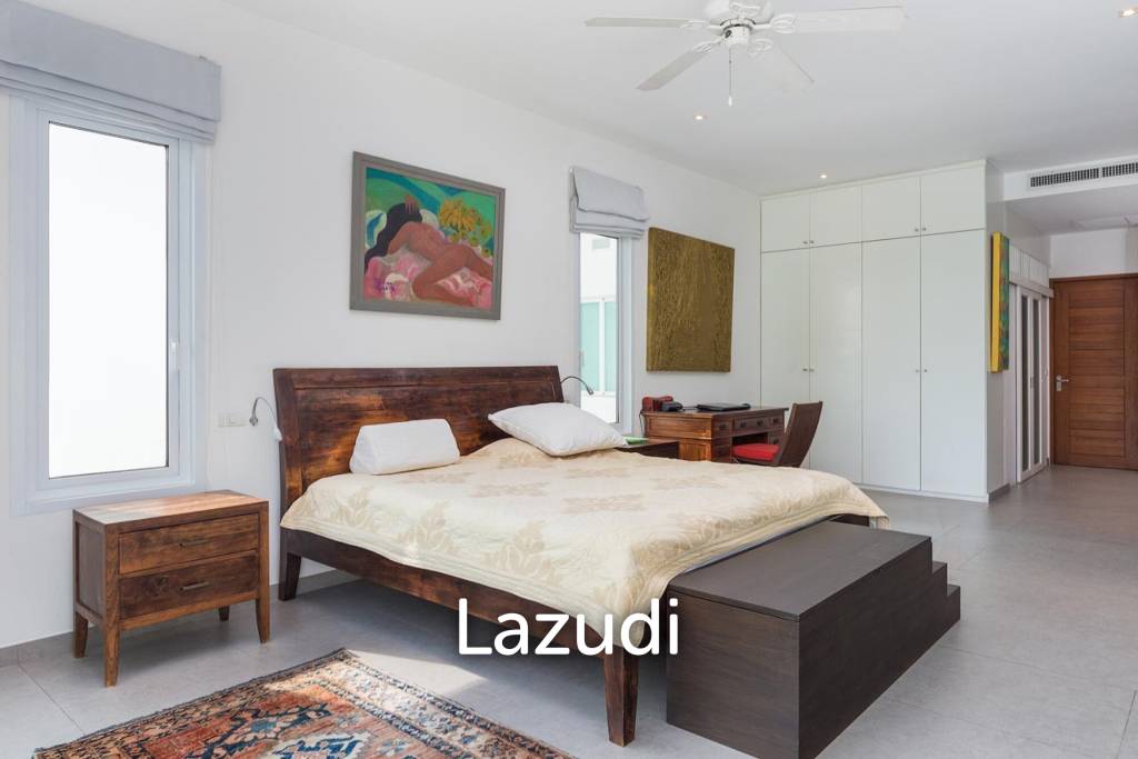 รูป 200.0 ตร.ม. 2 ห้องนอน 3 ห้องน้ำ คอนโดสำหรับ ขายใน กมลา - รูปที่ 12/38