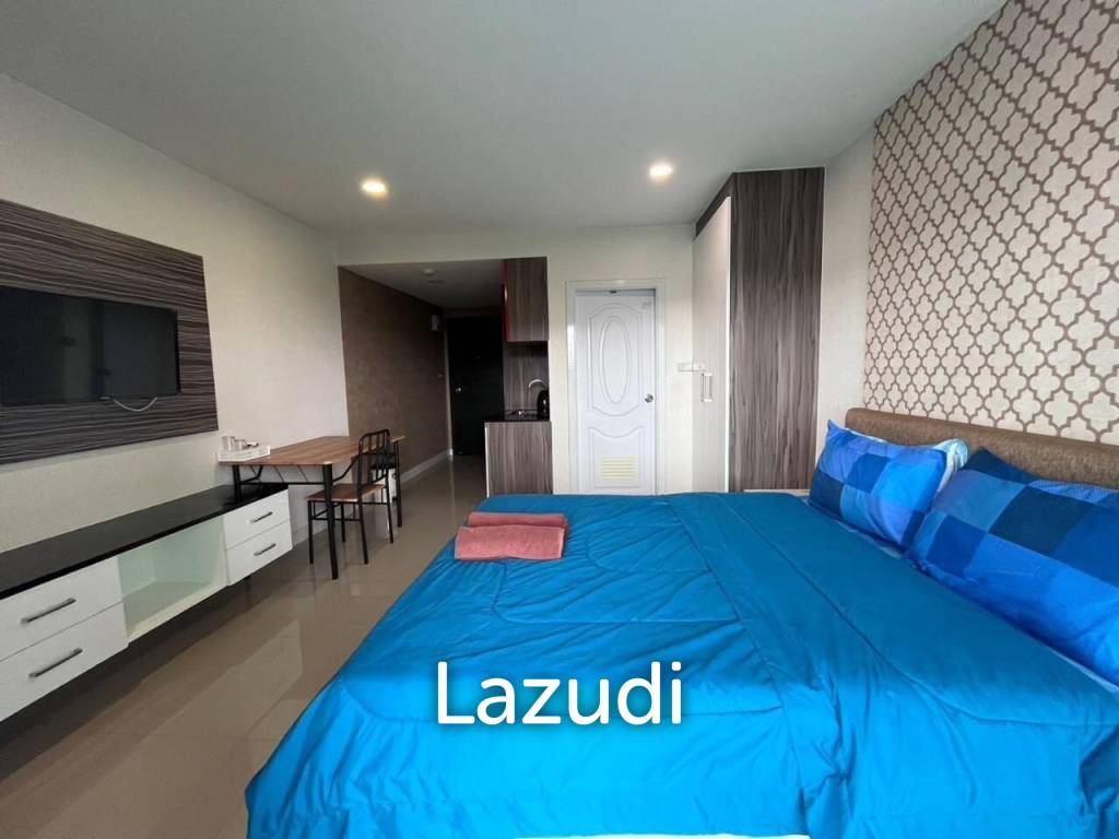 Studio 1 Bath 31 SQ.M Sea + Sky Condo Bangsaray - image 3