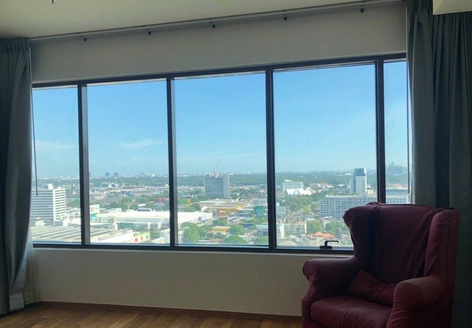 รูป LTH2696- The Emporio Place FOR RENT 3 beds 4 baths size 165 Sq.M. Near BTS Phrom Phong station ONLY 120k/Month - รูปที่ 2/8