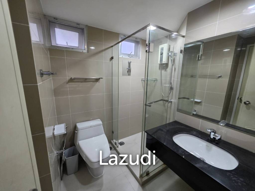 รูป 147.0 ตร.ม.  3 ห้องนอน  3 ห้องน้ำ คอนโดสำหรับ ขาย & เช่าใน ห้วยขวาง - รูปที่ 13/15