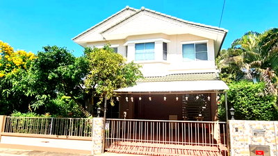 บ้านเดี่ยว วิทยาลัยช่างศิลป : 🎊ขายด่วน บ้านมือสองตกแต่งใหม่ 🏠  4 ห้องนอน 3 ห้องน้ำ