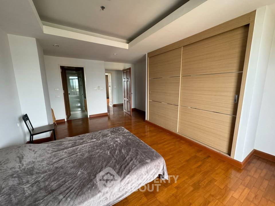 รูป คอนโด 4-ห้องนอน ที่ เลคชอร์ เวสต์ คอนโดมิเนียม นิชดาธานี ใน บางตลาด (ID 2401953) - รูปที่ 15/20