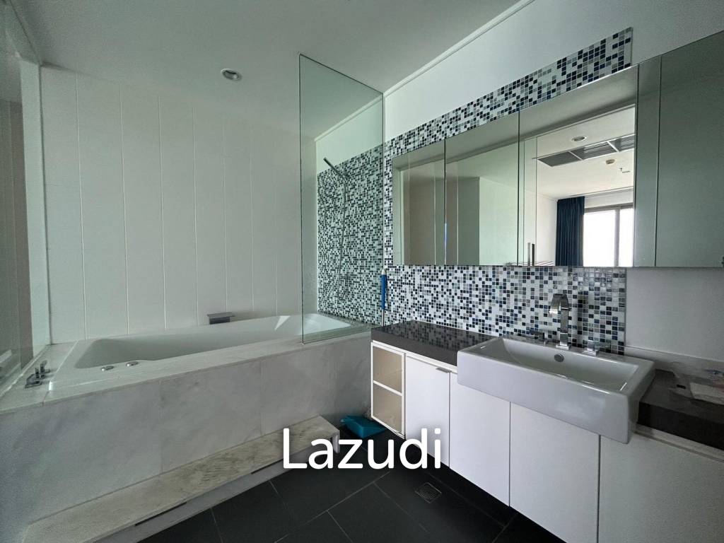 picture 2 Bed 2 Bath 101 SQ.M Northpoint Condo - 12/17