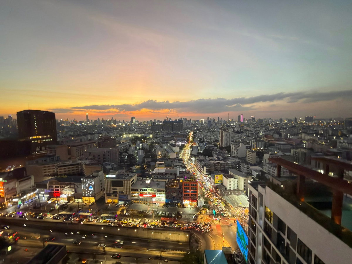 รูป พร้อมให้เช่า❗️คอนโดติดMRT-ห้วยขวาง💎"𝐑𝐡𝐲𝐭𝐡𝐦 𝐑𝐚𝐭𝐜𝐡𝐚𝐝𝐚-𝐇𝐮𝐚𝐢𝐤𝐡𝐰𝐚𝐧𝐠"💎 46 ตร.ม. ชั้น 24 วิวเมือง ไม่บล็อค  [260209] - รูปที่ 12/12