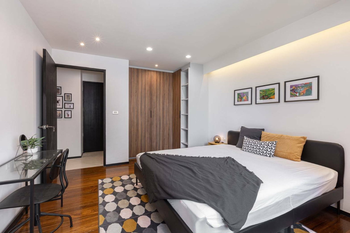 รูป LTH4339 – Le Premier 1 FOR RENT 4 beds 3 baths size 180 Sq.M. Nearby BTS Asoke station ONLY 80k/Month - รูปที่ 4/7