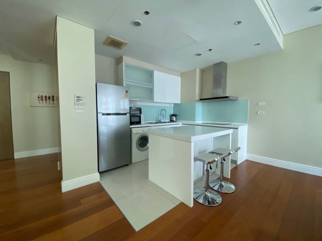 รูป LTH3947 – Bright Sukhumvit 24 FOR SALE 3 beds 3 baths size 176.67  Sq.M. Nearby BTS Phrom Phong station ONLY 29 MB - รูปที่ 5/7