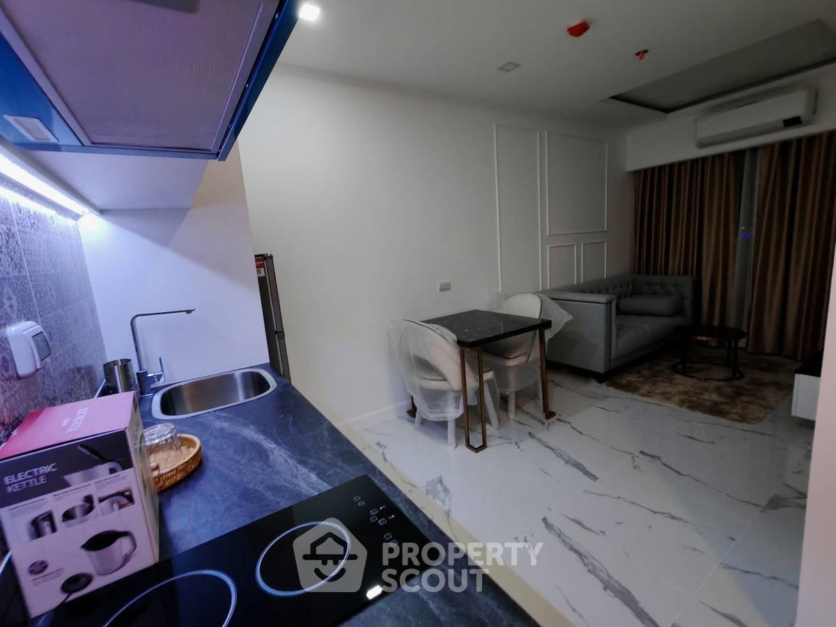 รูป คอนโด 1-ห้องนอน ที่ ดิ เอ็มไพร์ ทาวเวอร์ พัทยา ใกล้ เมืองพัทยา (ID 2024681) - รูปที่ 6/8