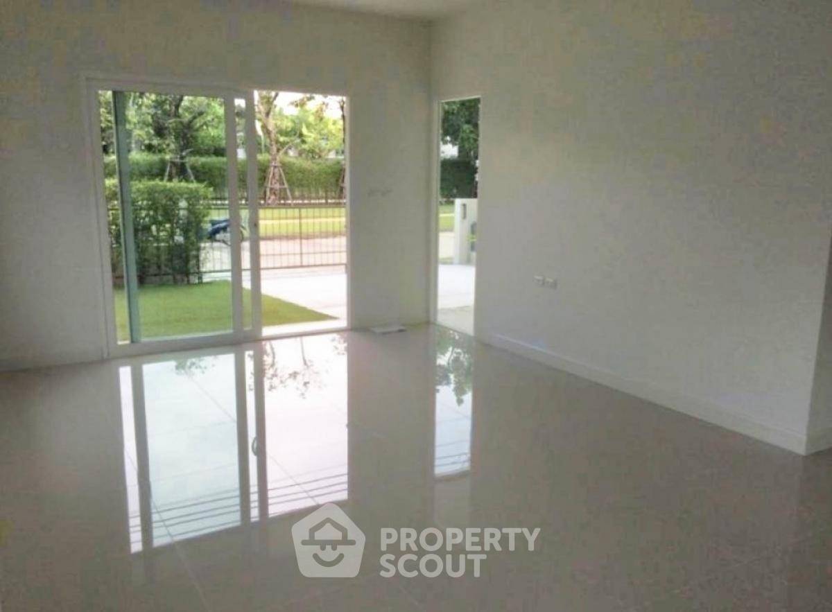 รูป บ้าน 3-ห้องนอน ใน บางบ่อ (ID 2025878) - รูปที่ 9/16