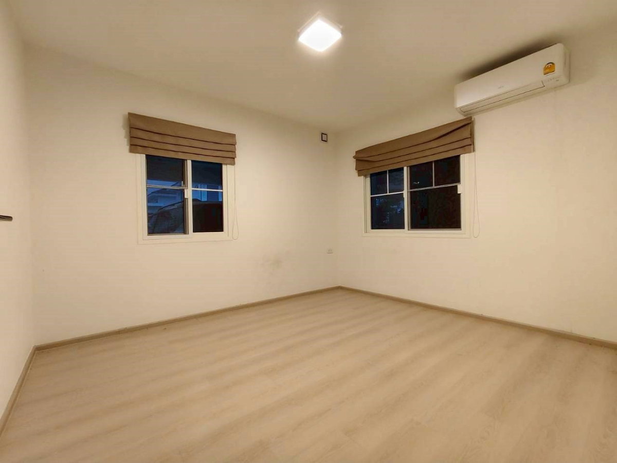 รูป ให้เช่าบ้านเดี่ยว 2 ชั้น หมู่บ้านวิลลาจจิโอ ปิ่นเกล้า–ศาลายา 51 ตรว 3ห้องนอน 3 ห้องน้ำ - รูปที่ 11/12