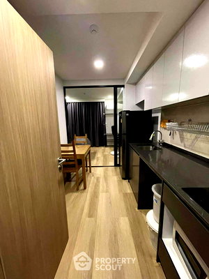 Condos for sale : 1-BR Condo at Maestro 07 Victory Monument near BTS Victory Monument (ID 2736398)
