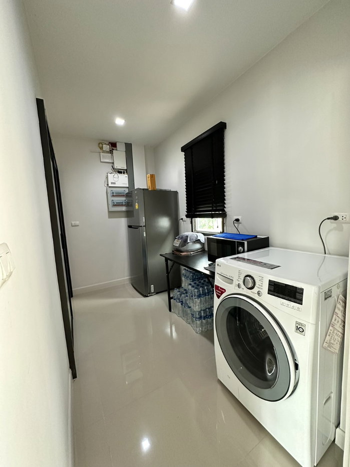 รูป [ขาย 4.8M] Venue ติวานนท์-รังสิต | 3 นอน 167 ตรม. บ้านสวย สภาพดี ใกล้ทางด่วนศรีสมาน - รูปที่ 3/19