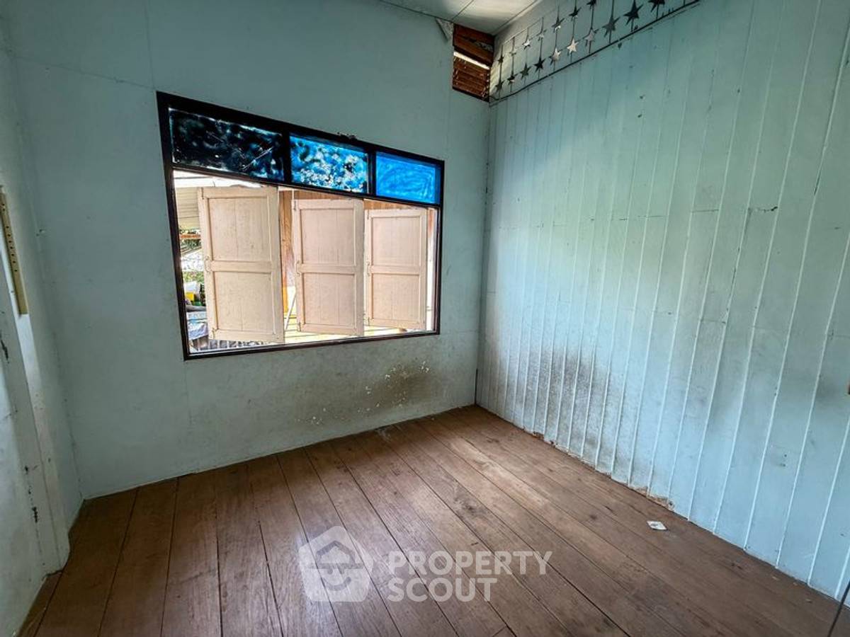 รูป ที่ดินสำหรับปล่อยขาย 219.6 ตารางเมตร แถว ใน ศรีราชา (ID 2735291) - รูปที่ 10/16
