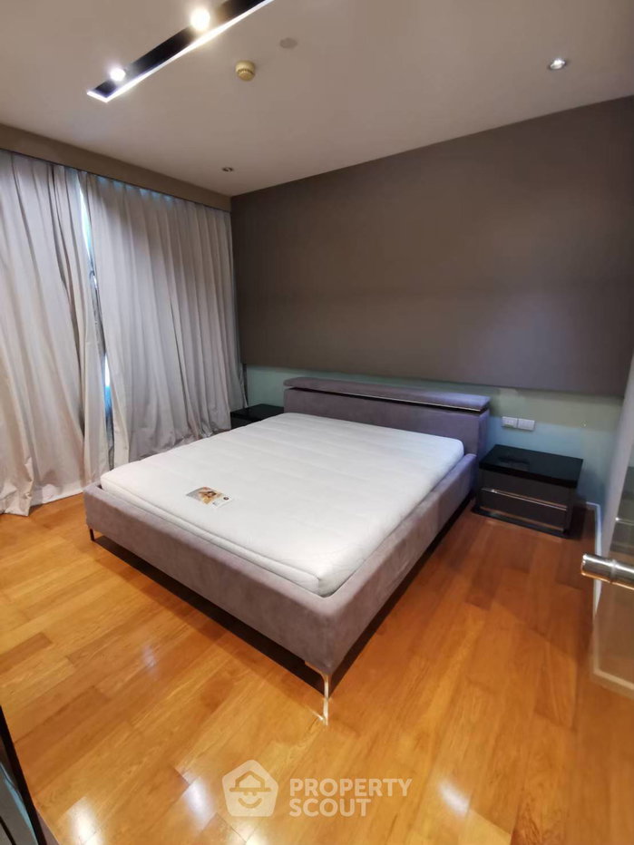 รูป คอนโด 1-ห้องนอน ที่ ริธึ่ม สาทร ใกล้ BTS สะพานตากสิน (ID 593182) - รูปที่ 10/10