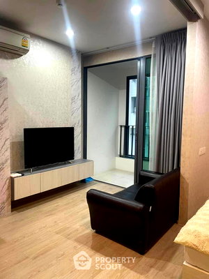 Condos for rent Siam Center : 1-BR Condo at Ideo Q Chula Samyan near MRT Sam Yan (ID 2075007)