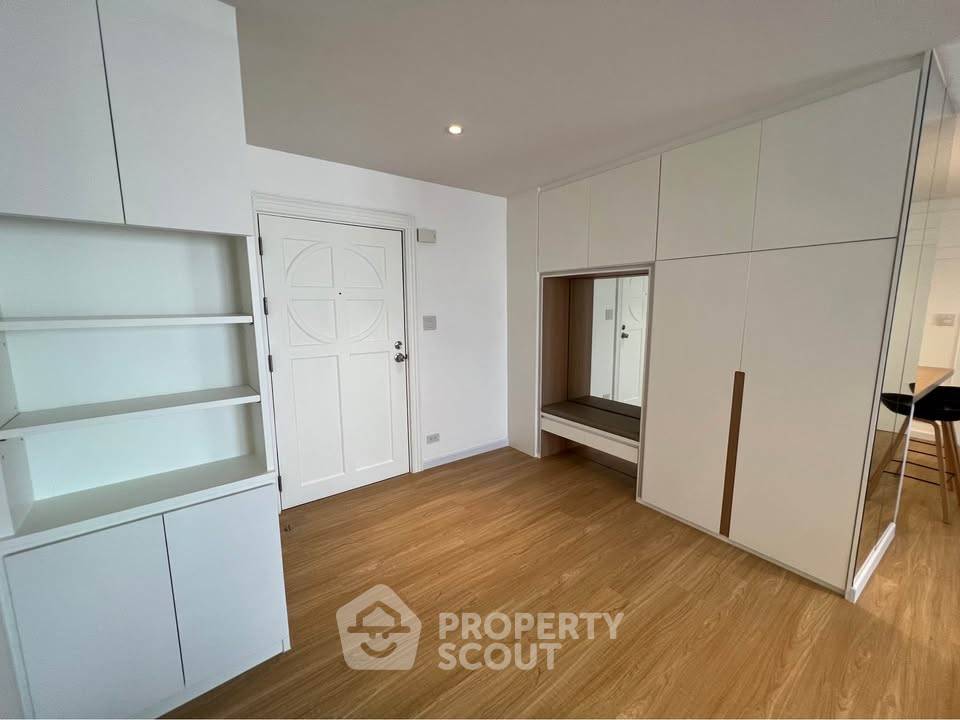 รูป คอนโด 2-ห้องนอน ที่ ริเวอร์ เฮเว่น เจริญกรุง คอนโดมิเนียม ใน บางคอแหลม (ID 2614796) - รูปที่ 8/16