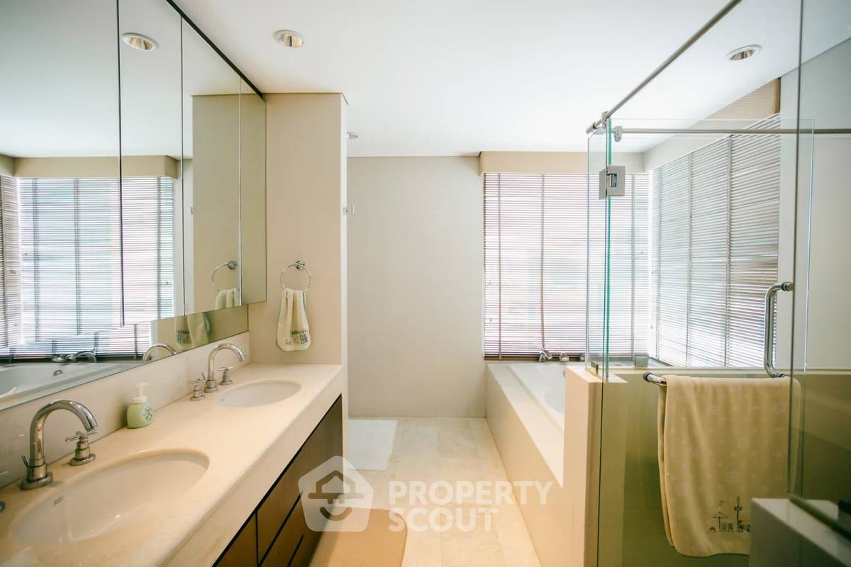 รูป คอนโด 3-ห้องนอน ที่ วิลเชอร์ คอนโดมิเนียม ใกล้ BTS พร้อมพงษ์ (ID 2735988) - รูปที่ 11/15