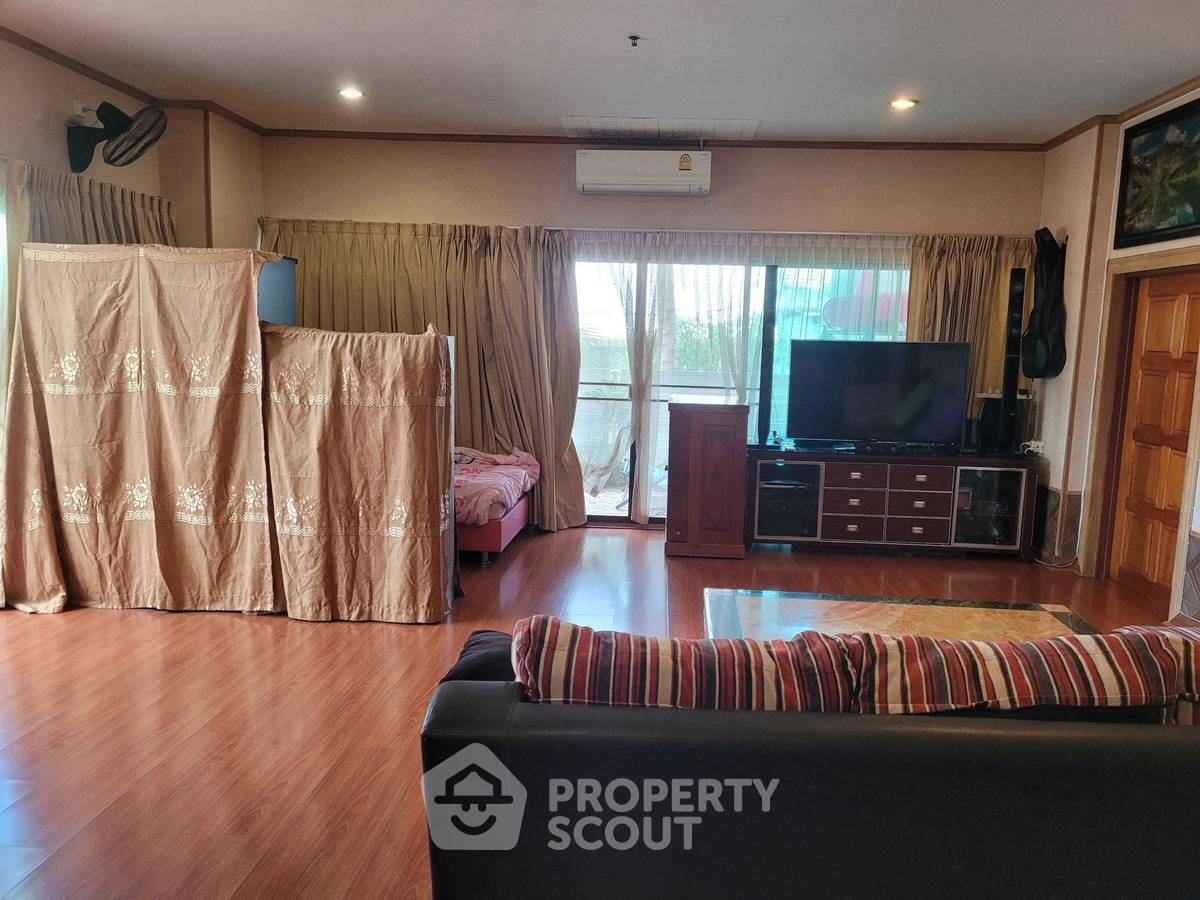 รูป คอนโด 1-ห้องนอน ที่ ซี สราญ คอนโดมิเนียม ใกล้ บางเสร่ (ID 2737851) - รูปที่ 6/16