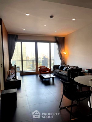 Condos for rent : 2-BR Condo at 185 Rajadamri near BTS Ratchadamri (ID 2723300)