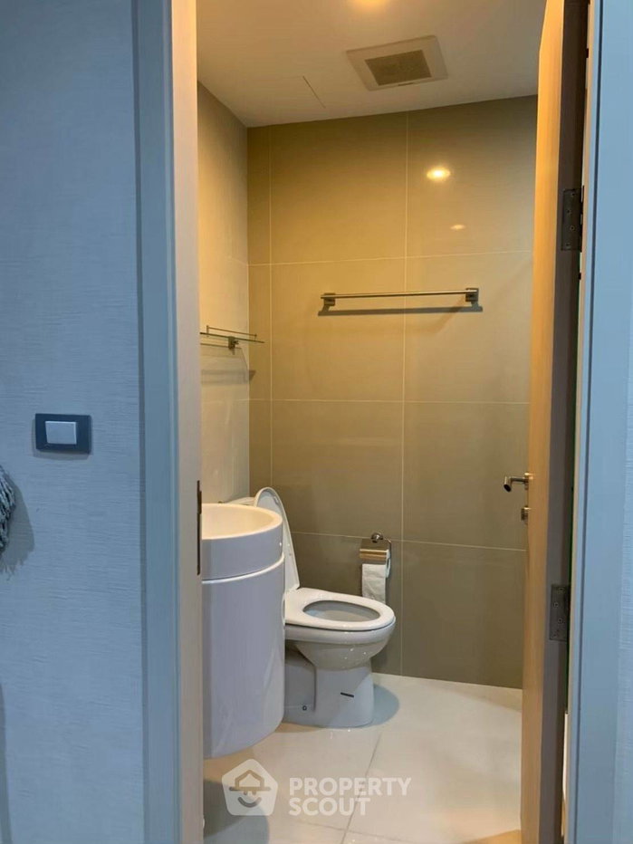 รูป คอนโด 1-ห้องนอน ที่ ริทึ่ม อโศก 2 ใกล้ MRT พระราม 9 (ID 2735834) - รูปที่ 6/6