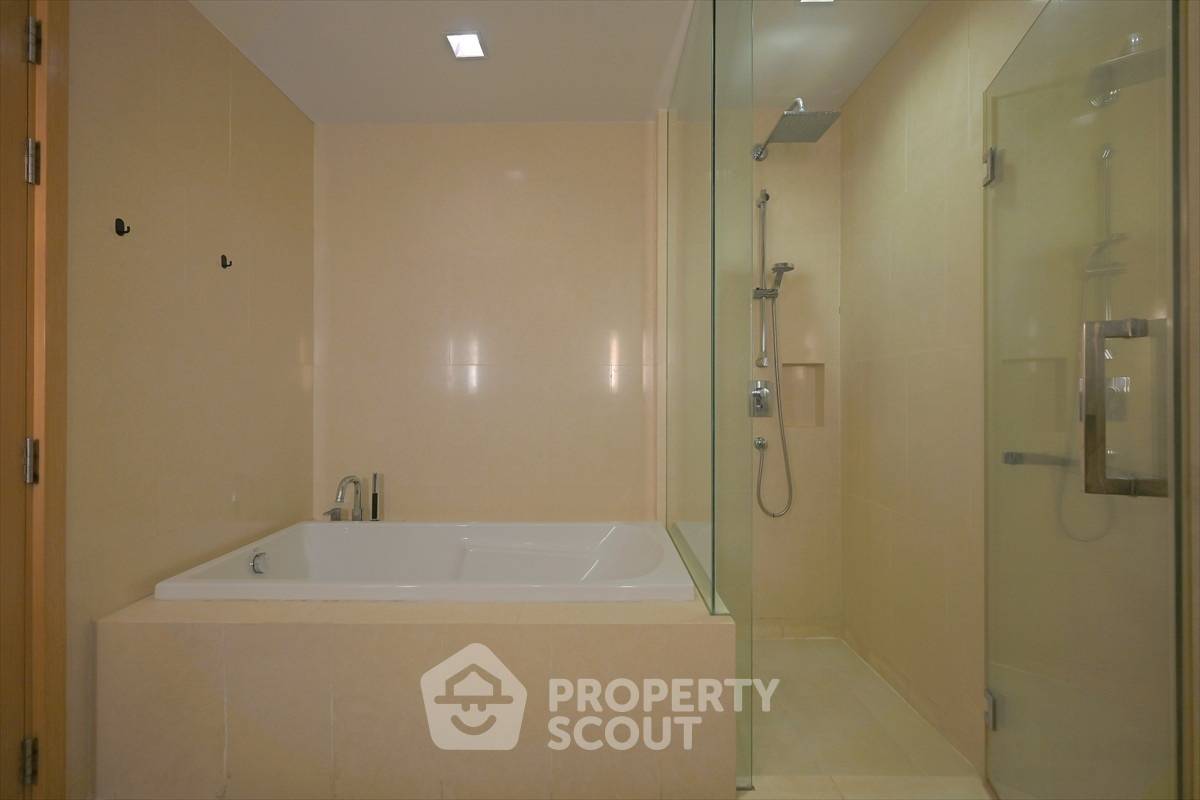 รูป คอนโด 3-ห้องนอน ที่ ไฮด์ สุขุมวิท 13 คอนโดมิเนี่ยม ใกล้ BTS นานา (ID 2449504) - รูปที่ 6/6