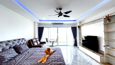 Condos for sale : 🛏️ Studio - 🛁 1 Bath - 🏙️ Sea View - 🇹🇭 COMPANY name - 🏢 View Talay 5 Jomtien Condominium Beach - Ref: VT5D18