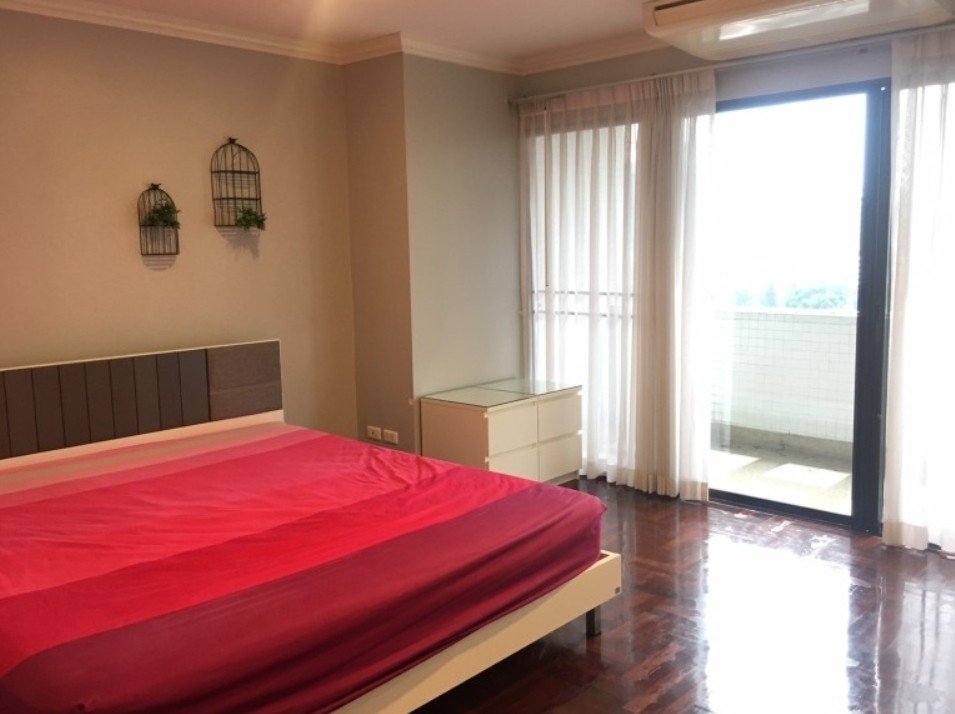 รูป LTH5587 – Richmond Palace FOR SALE 3 beds 3 baths size 144 Sq.M. Nearby BTS Phrom Phong station ONLY 16.5 MB - รูปที่ 4/6