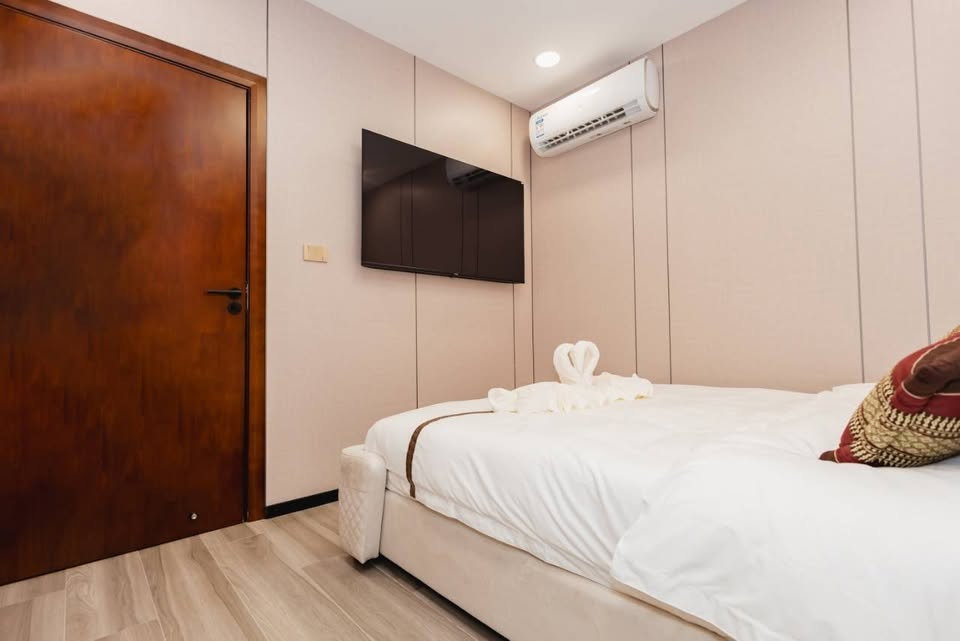 รูป ให้เช่าทาวน์เฮ้าส์ 2 ชั้น ย่านเจ็ดยอด ใกล้นิมมาน สามารถทำ airbnb ได้ (ให้เช่าแบ่งเป็นคูหา)-RW007761 - รูปที่ 11/28