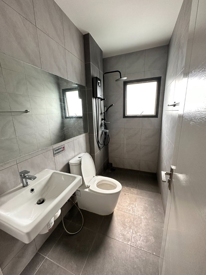 รูป [ขาย 4.8M] Venue ติวานนท์-รังสิต | 3 นอน 167 ตรม. บ้านสวย สภาพดี ใกล้ทางด่วนศรีสมาน - รูปที่ 10/19