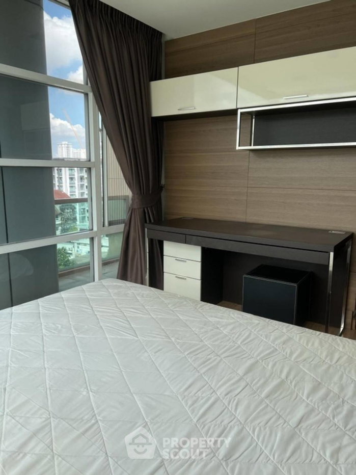 picture 2-BR Condo At The Alcove Sukhumvit 49 By BTS Phrom Phong (ID 1548241) - 5/8