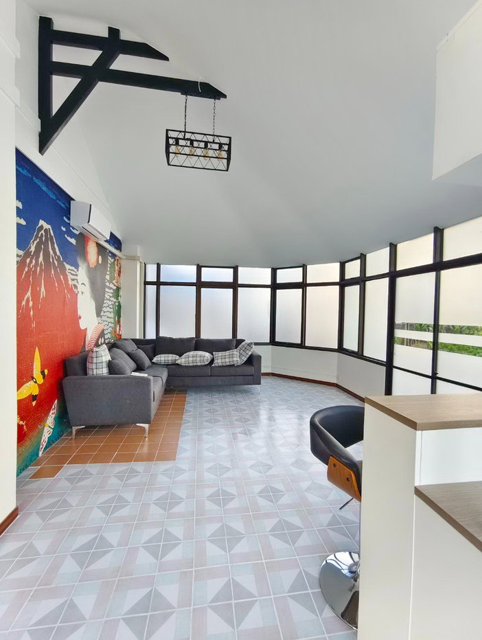 รูป บ้านเดี่ยว 2 ชั้น พร้อมสระว่ายน้ำ  พัทยา  จังหวัดชลบุรี - รูปที่ 19/28