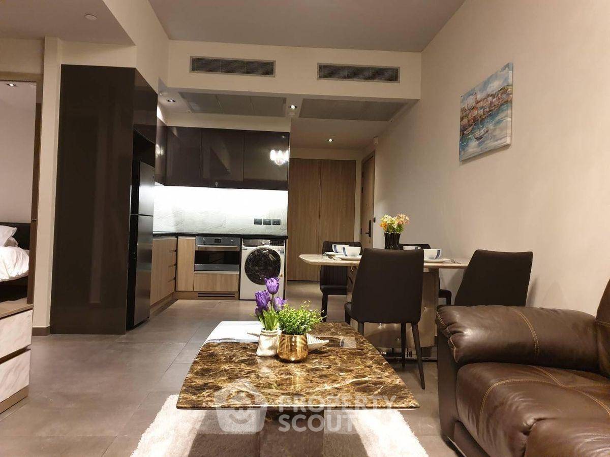 รูป คอนโด 2-ห้องนอน ที่ เดอะ ลอฟท์ อโศก ใกล้ MRT เพชรบุรี (ID 2357919) - รูปที่ 2/4