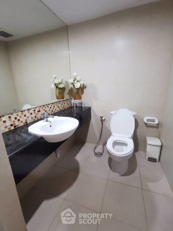 รูป คอนโด 2-ห้องนอน ที่ ซีทู คอนโดมิเนียม ใกล้ MRT ลาดพร้าว (ID 2732545) - รูปที่ 9/10