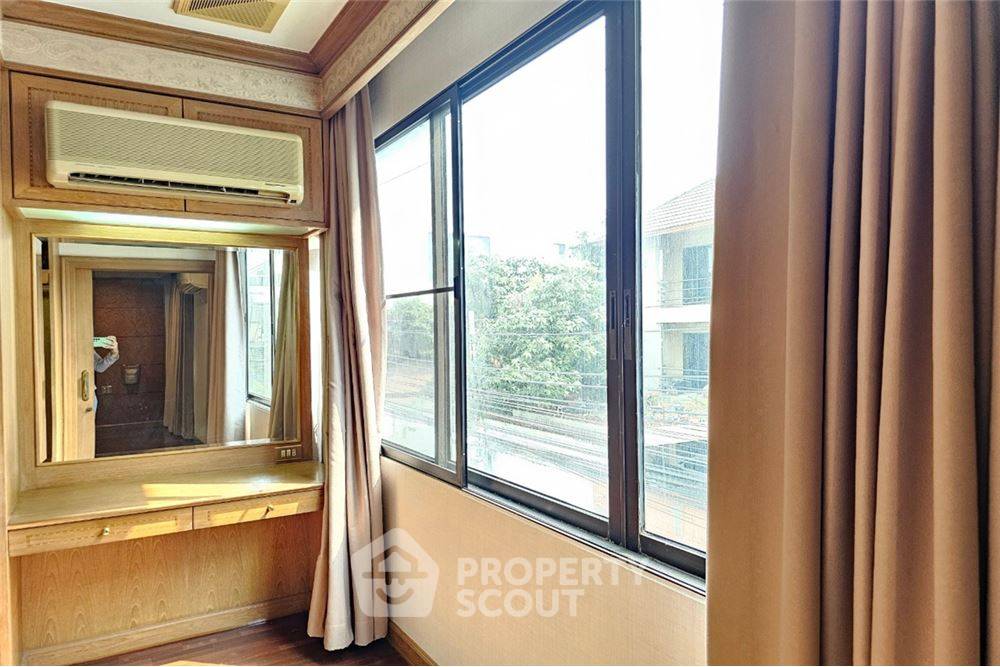 รูป คอนโด 2-ห้องนอน ที่ พาร์ค พาวิลเลี่ยน ใกล้ BTS อารีย์ (ID 1991203) - รูปที่ 8/12