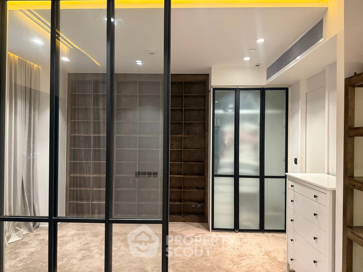 รูป คอนโด 1 ห้องนอน Muniq Sukhumvit 23 ใกล้ MRT สุขุมวิท 100 ม. (ID 2738452) - รูปที่ 1/14