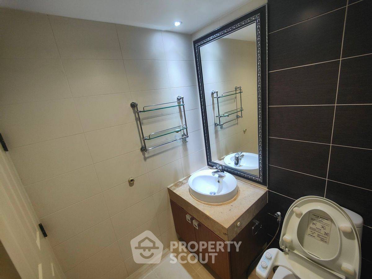 รูป คอนโด 2-ห้องนอน ที่ ลุมพินี สวีท สุขุมวิท 41 ใกล้ BTS พร้อมพงษ์ (ID 2363245) - รูปที่ 29/41