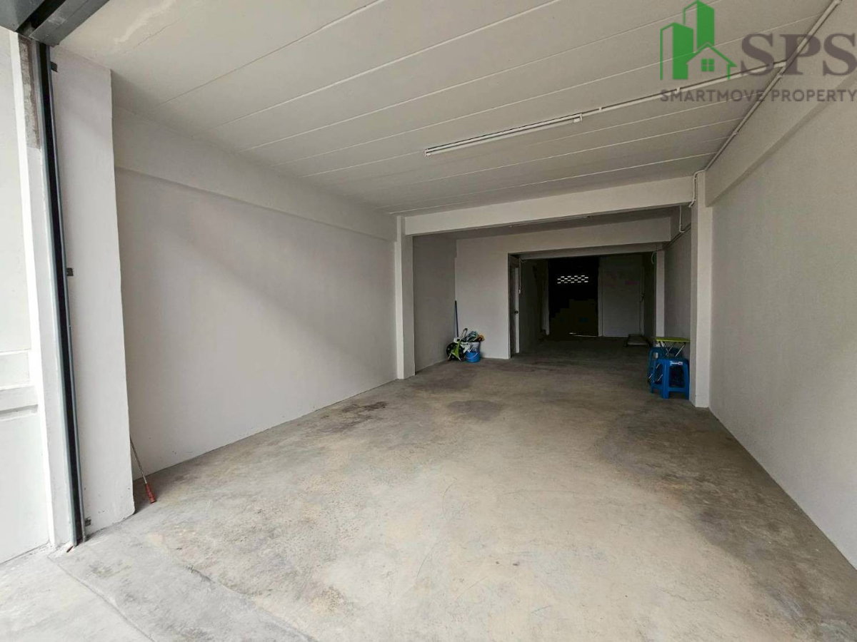 รูป อาคารพาณิชย์รีโนเวทใหม่ 2 คูหา ติดถนนใหญ่เทพารักษ์ ใกล้ BTS สำโรง (SPSP650) - รูปที่ 6/20