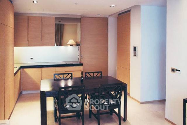 รูป คอนโด 1-ห้องนอน ที่ ศาลาแดง เรสซิเด้นซ์ คอนโดมิเนียม ใกล้ MRT สีลม (ID 2739469) - รูปที่ 4/7