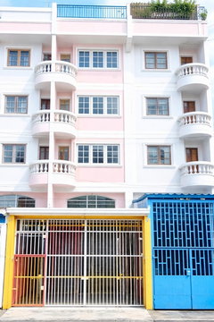 ใกล้MRT ศรีแบริ่ง 900 ม.อาคารพาณิชย์ 4.5 ชั้น 4 นอน 4 น้ำ 20 ตร.ว.350 ตร.ม. ฟู้ดแลนด์ ศรีนครินทร์ 350ม. บางจาก