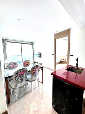 Condos for sale : 1-BR 43 Sqm 32nd-Floor Sale At The Riviera Ocean Drive (ID 1965851)
