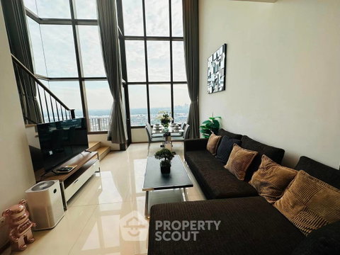 1-BR Condo at The Emporio Place near BTS Phrom Phong (ID 2058026)
