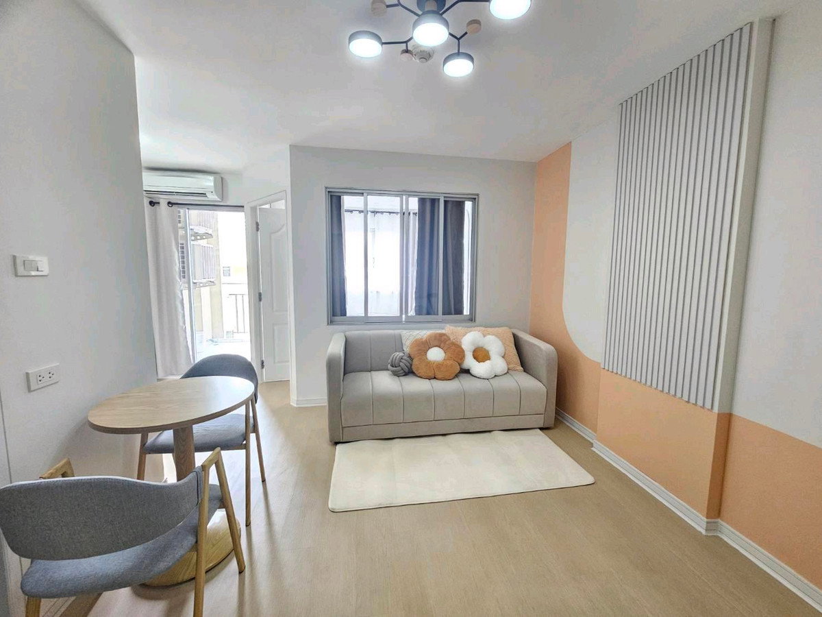 รูป ขายด่วน ✨ Lumpini Condo Town Bodindecha - Ramkhamhaeng ✨ เฟอร์นิเจอร์ และ เครื่องใช้ไฟฟ้าครบ - รูปที่ 6/9