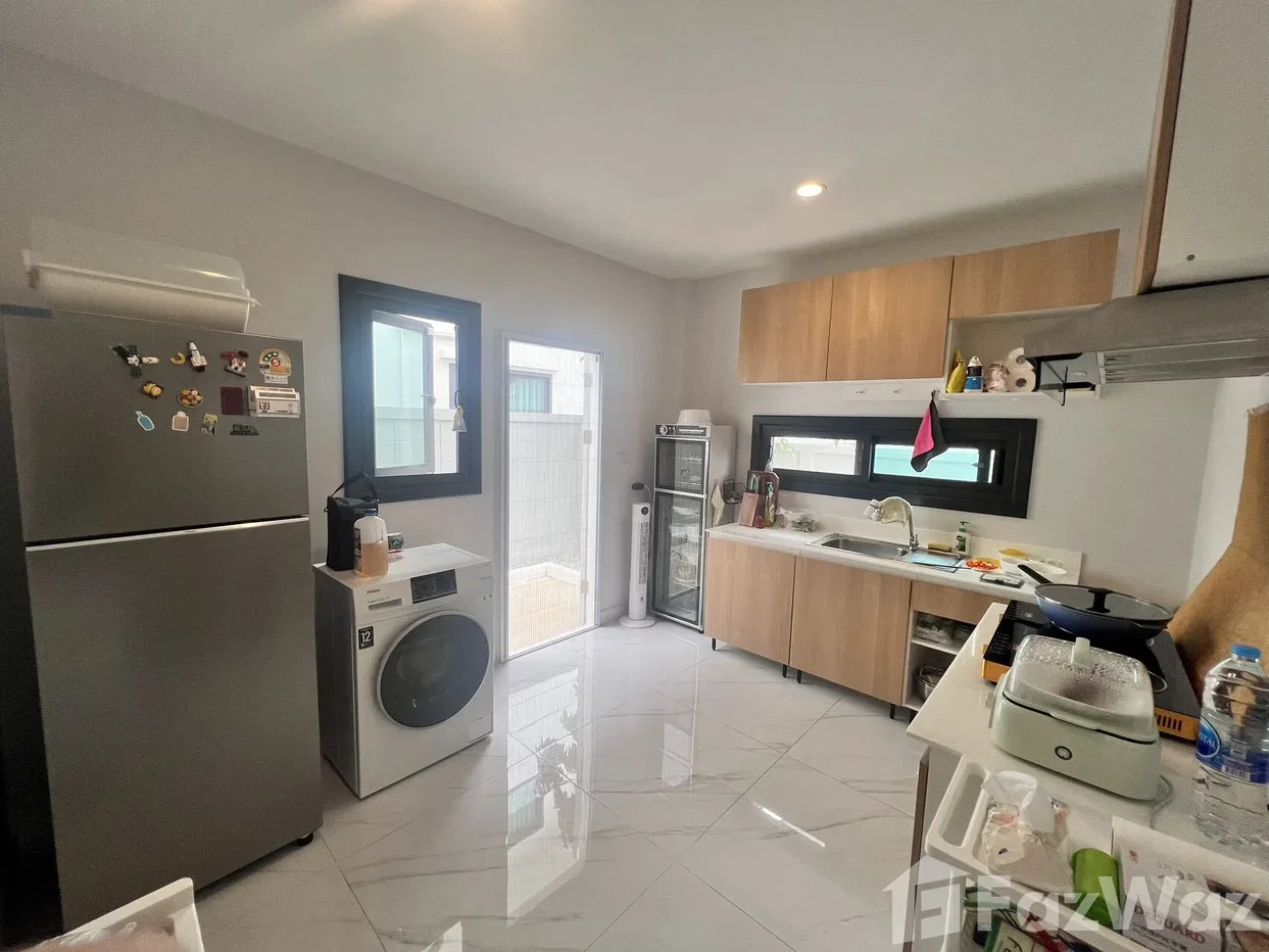 รูป ขาย บ้านเดี่ยว 4 ห้องนอน ในโครงการ ศุภาลัย พาร์ควิลล์ พัทยา-สุขุมวิท 6115022 - รูปที่ 3/7