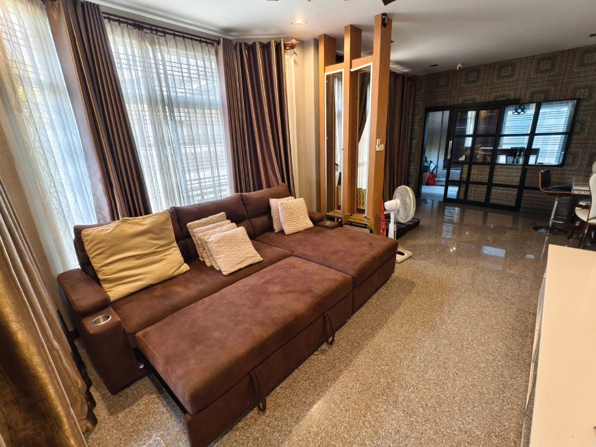 picture Home for sell Hatyai , Good location. - 6/7