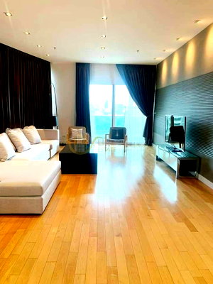 Condos for rent : LTH426 – Millennium Residence Condo FOR RENT 3 Bedrooms Size 193 SQ.M. nearby Asoke BTS ONLY 120,000 THB / month